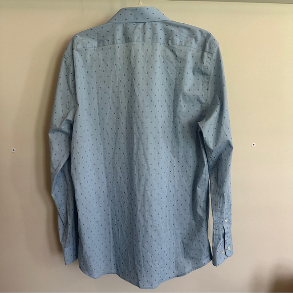 Banana Republic Blue Casual Button Down Winkle Resistant Slim Fit Shirt - M - Picture 4 of 5